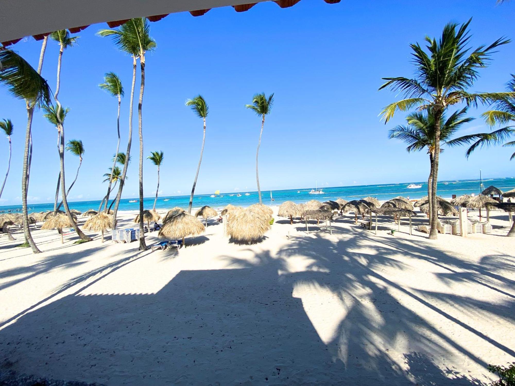 Caraibico Deluxe Beach Club & Spa Hotell Punta Cana Eksteriør bilde
