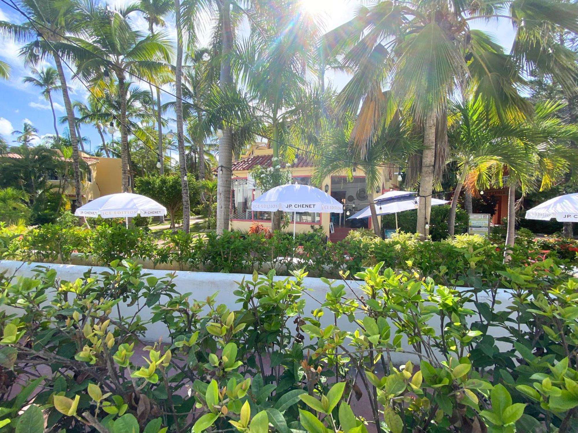Caraibico Deluxe Beach Club & Spa Hotell Punta Cana Eksteriør bilde
