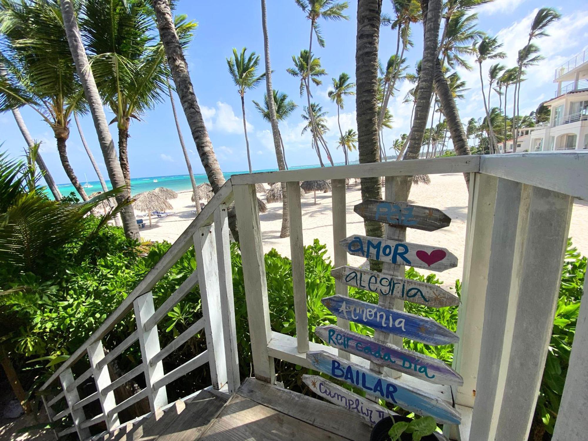 Caraibico Deluxe Beach Club & Spa Hotell Punta Cana Eksteriør bilde